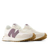 Zapatillas urban New Balance 327 linen con sea salt y dark ice wine para mujer