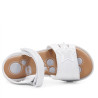 sandalias Chicco crimilla blanca y plateada con estrella