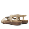 Sandalias planas Amarpies beige con abalorios de madera y pulsera elástica