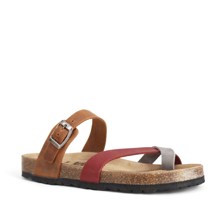 Sandalias planas marrones y rojas con ajuste con hebilla de piel - Querol online
