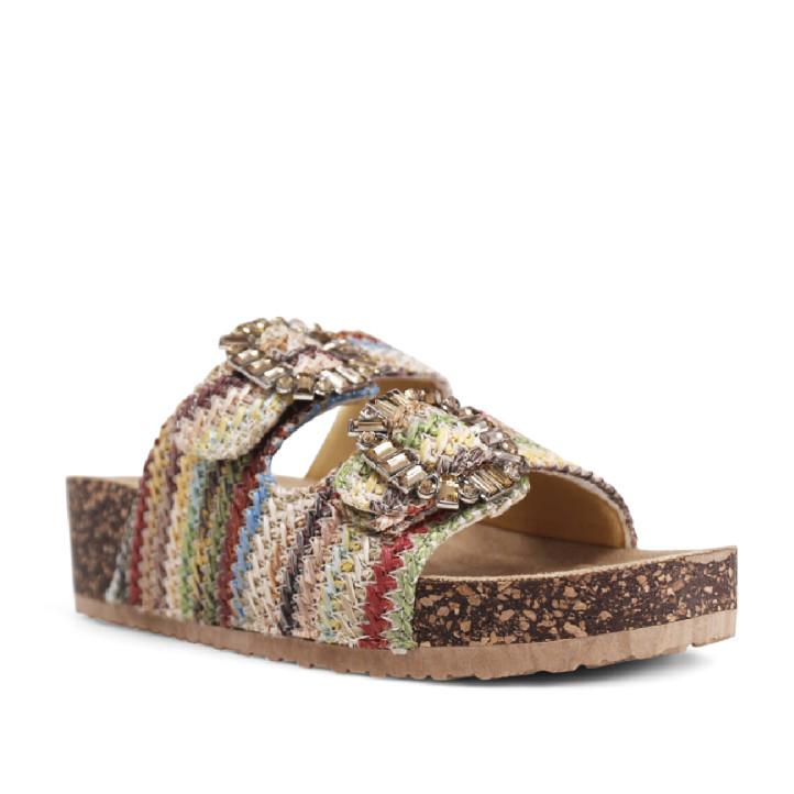 Sandalias cuña Stay con material trenzado de colores, hebilla tipo joya y estilo bio - Querol online