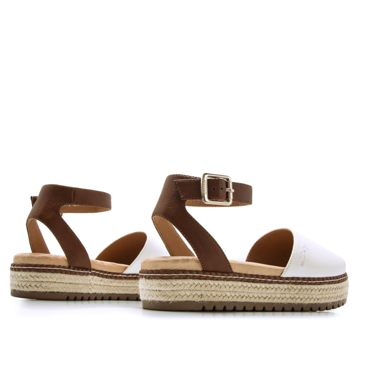 Sandalias plataformas Mustang amelie blancas y marrones estilo menorquina - Querol online