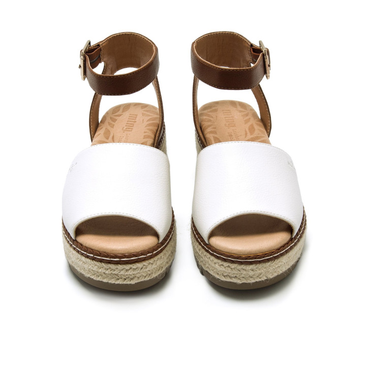 Sandalias plataformas Mustang amelie blancas y marrones estilo menorquina - Querol online