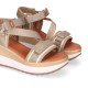 Sandalias cuña Chika 10 roco 07 doradas con correas ajustables - Querol online