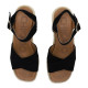 Sandalias cuña Chika 10 new bonita 07 negras con tiras cruzadas y cierre con hebilla - Querol online