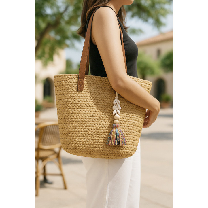 Capazo de ráfia con borla multicolor con conchas - Querol online