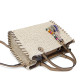Bolso biege rectangular con fibra trenzada y charm de cuenta - Querol online