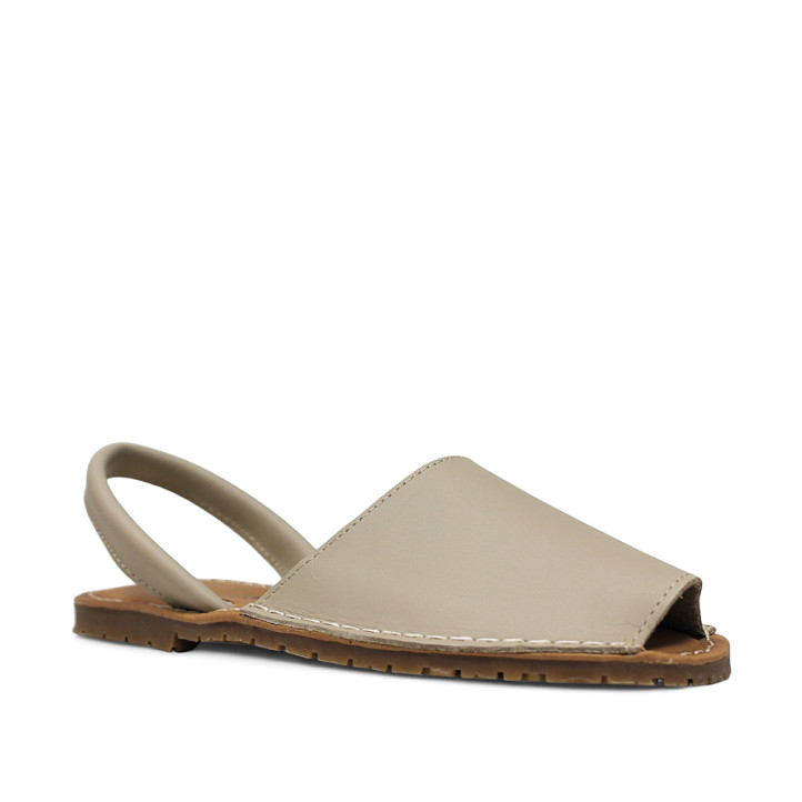 Abarcas Duendy menorquina beige con pespunte blanco de piel - Querol online