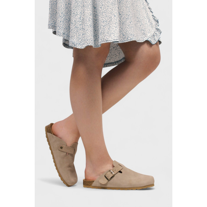 Zuecos Redlove roma beige con detalle de hebilla y plantilla tipo bio - Querol online