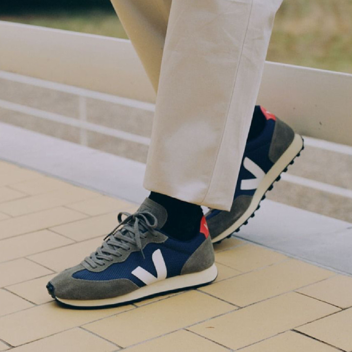 Zapatillas deportivas VEJA rio branco alveomesh nautico white orange fluo para hombre - Querol online
