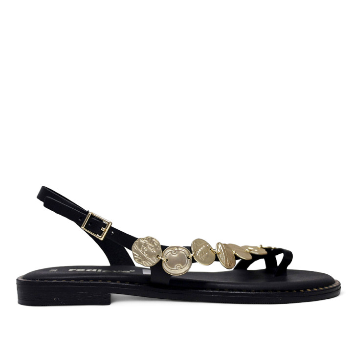 Sandalias planas Redlove aina negras de piel con tira cruzada al dedo y medallas - Querol online