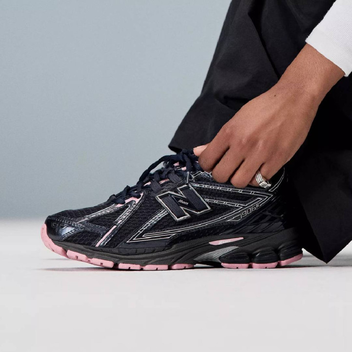 Zapatillas deportivas New Balance 1906R ecplipse con pink taffy y black cement mujer - Querol online