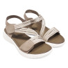 Sandalias planas beige con tiras elásticas y cierre con velcro de estilo deportivo