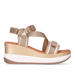 Sandalias cuña Chika 10 roco 07 doradas con correas ajustables - Querol online