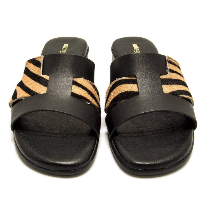 Sandalias planas Mustang ines negras con estampado de cebra - Querol online