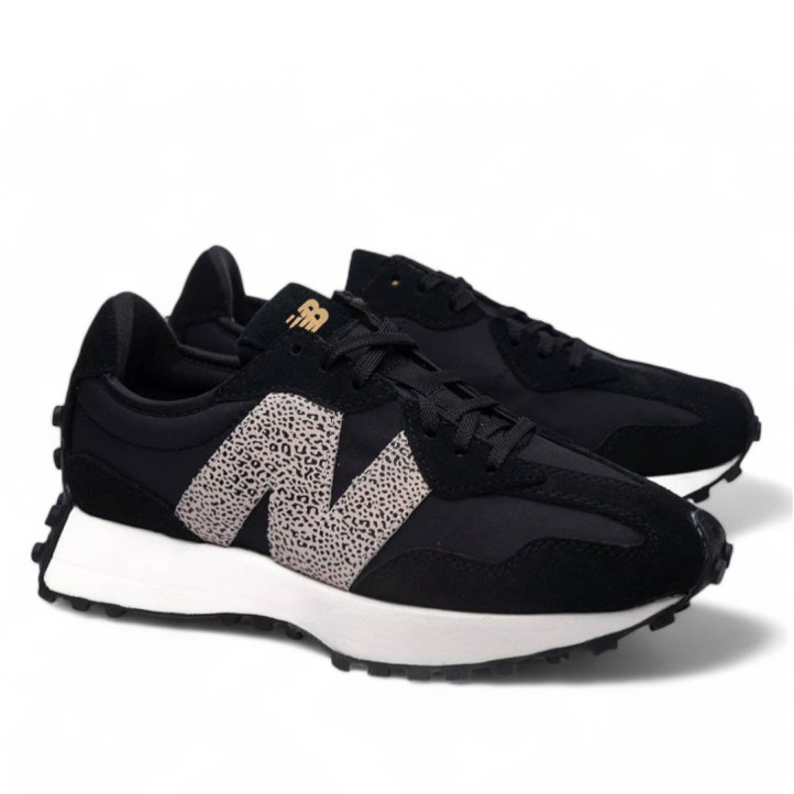 Zapatillas urban New Balance 327 black con sea salt para mujer - Querol online