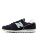 Zapatillas urban New Balance 373 v2 black con light green para mujer - Querol online