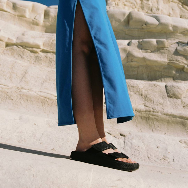 Sandalias planas VEJA etna leather full black mujer - Querol online