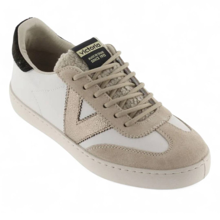 Zapatillas urban Victoria berlín ciclista efecto piel y serraje con borreguito beige - Querol online