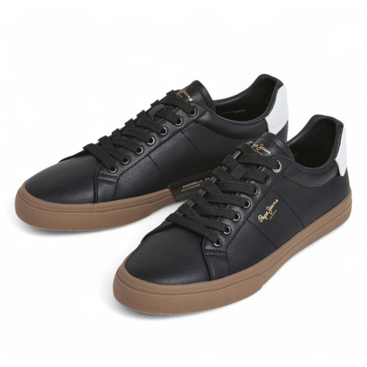 Zapatillas deportivas Pepe Jeans kenton base negras con la suela caramelo - Querol online