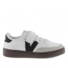 Zapatillas deporte Victoria oslo blancas con suela marrón
