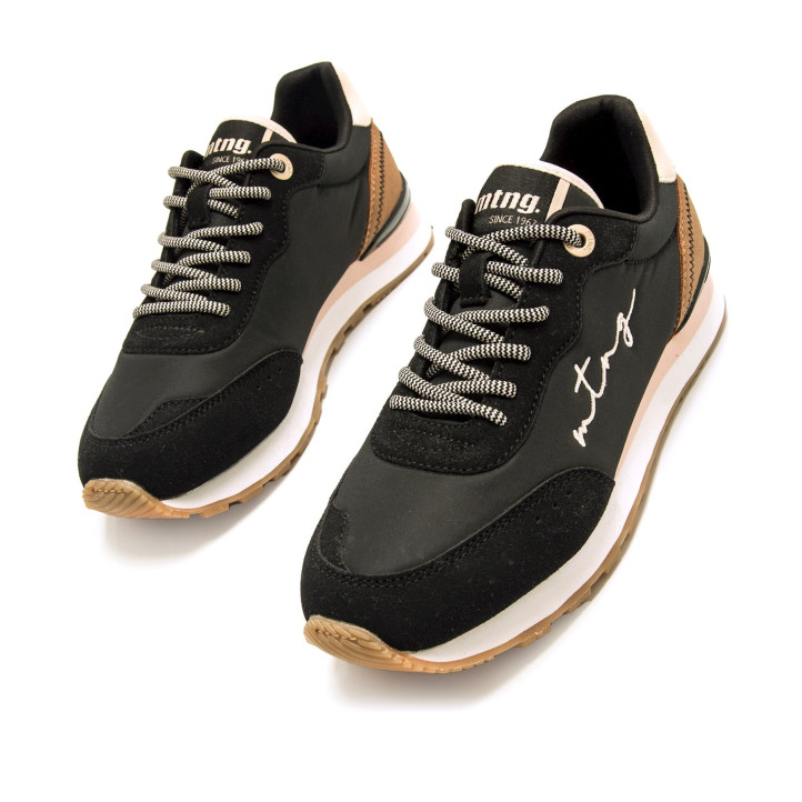 DEPORTIVAS DE MUJER MUSTANG JOGGO NEGRO 60439 61028 - Querol online