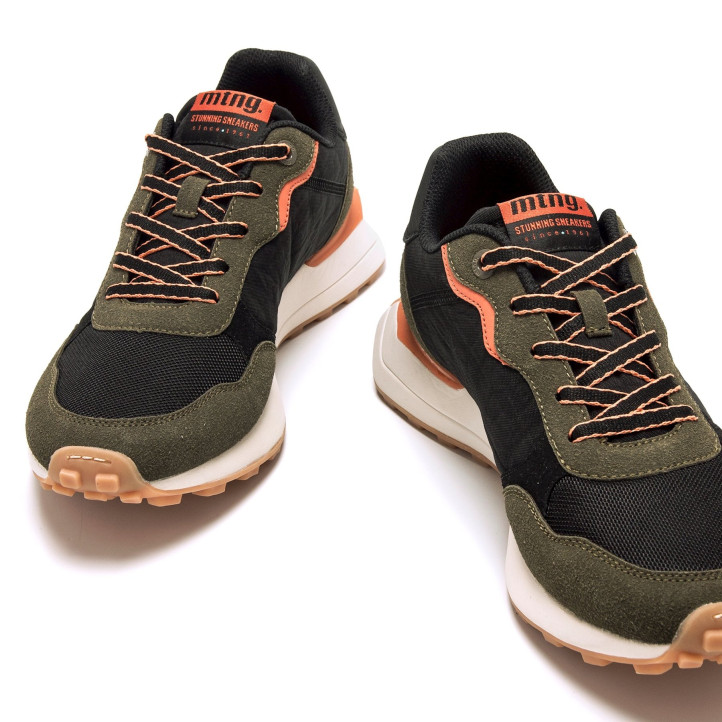 DEPORTIVAS DE HOMBRE MUSTANG ZINC NEGRO 84810 61093 - Querol online
