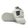Zapatillas deporte Mustang free baby blancas con paneles azules y velcro respetuosas