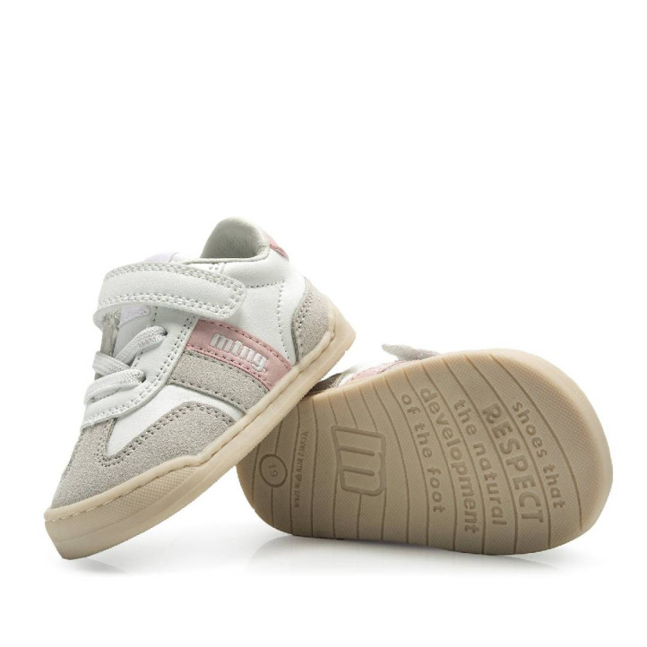 Zapatillas deporte Mustang free baby blancas y rosas con paneles de diferentes texturas respetuosas - Querol online