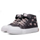 Zapatillas Conguitos plateadas con corazones rosas cordones elásticos y cierre con velcro - Querol online