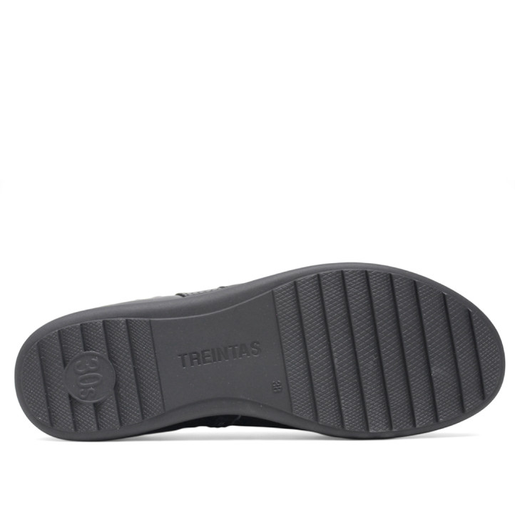 Botines planos Treintas negros con hebilla lateral y detalles efecto serpiente - Querol online
