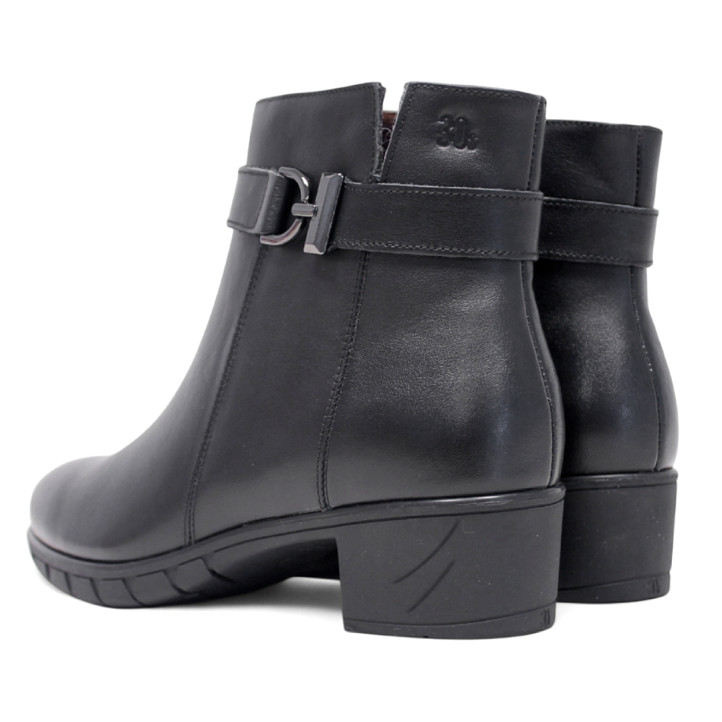 Botins de taló Treintas negres amb doble costura lateral i sivella decorativa - Querol online