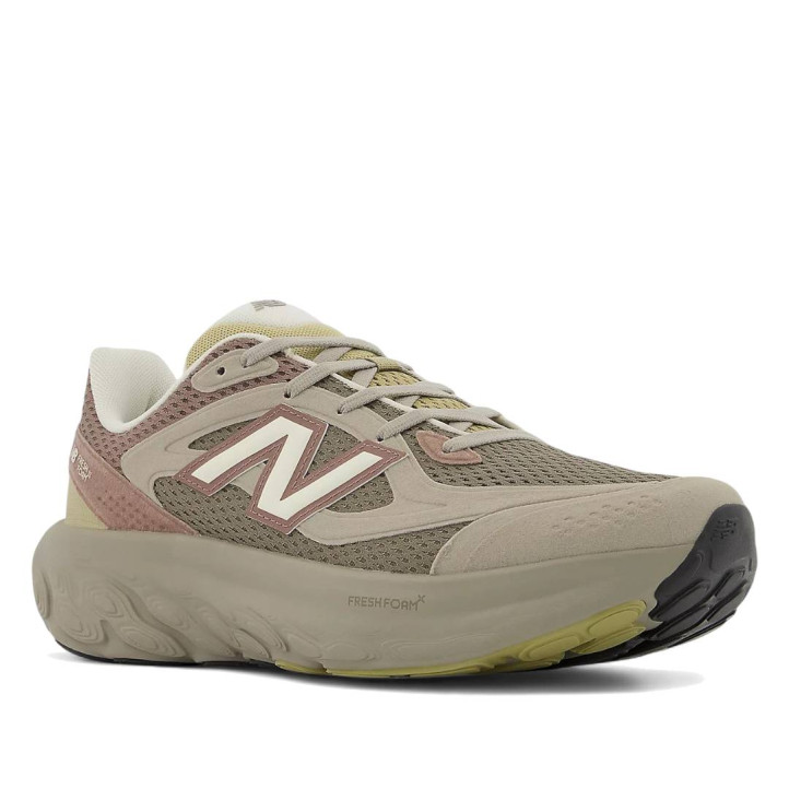 Sabatilles esportives New Balance 800 arid stone amb earth shadow per a dona - Querol online