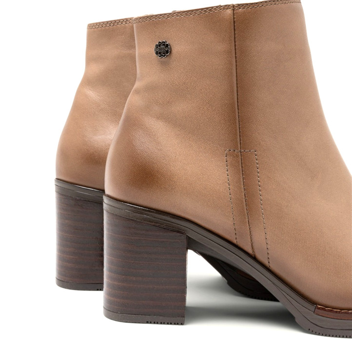BOTINES DE PIEL DE TACÓN TAUPE RANIA PORRONET - Querol online
