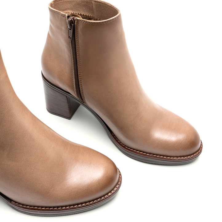 BOTINES DE PIEL DE TACÓN TAUPE RANIA PORRONET - Querol online