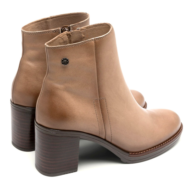 BOTINES DE PIEL DE TACÓN TAUPE RANIA PORRONET - Querol online