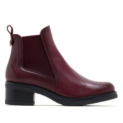 BOTINES DE PIEL BURDEOS CON ELÁSTICOS DAFNE PORRONET - Querol online