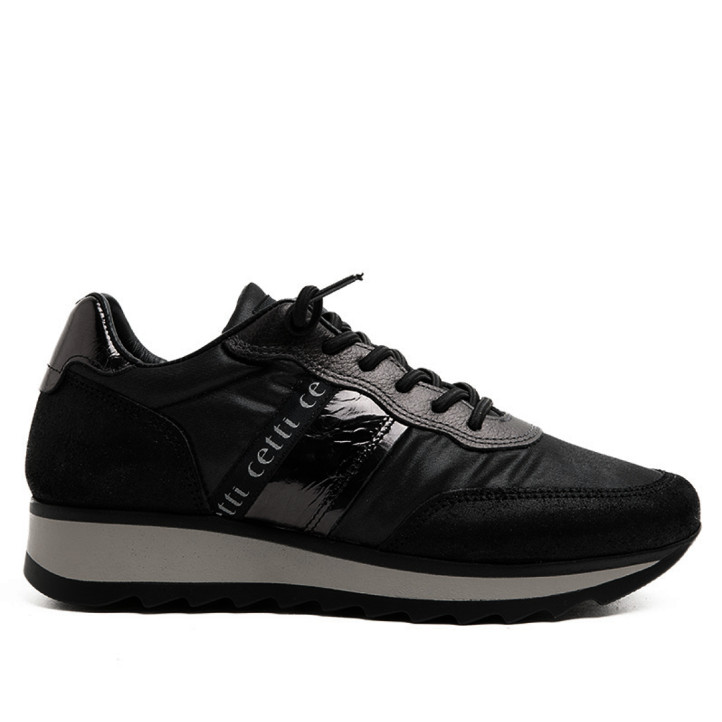 Zapatillas urban Cetti metal mesh negras con cordón elástico - Querol online