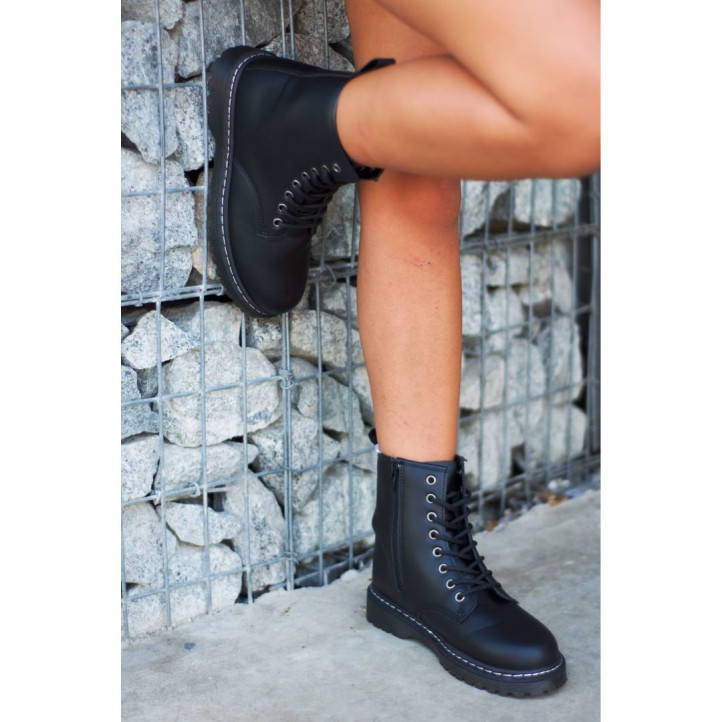 Botines planos negros estilo militar con cierrre con cordón y cremallera - Querol online