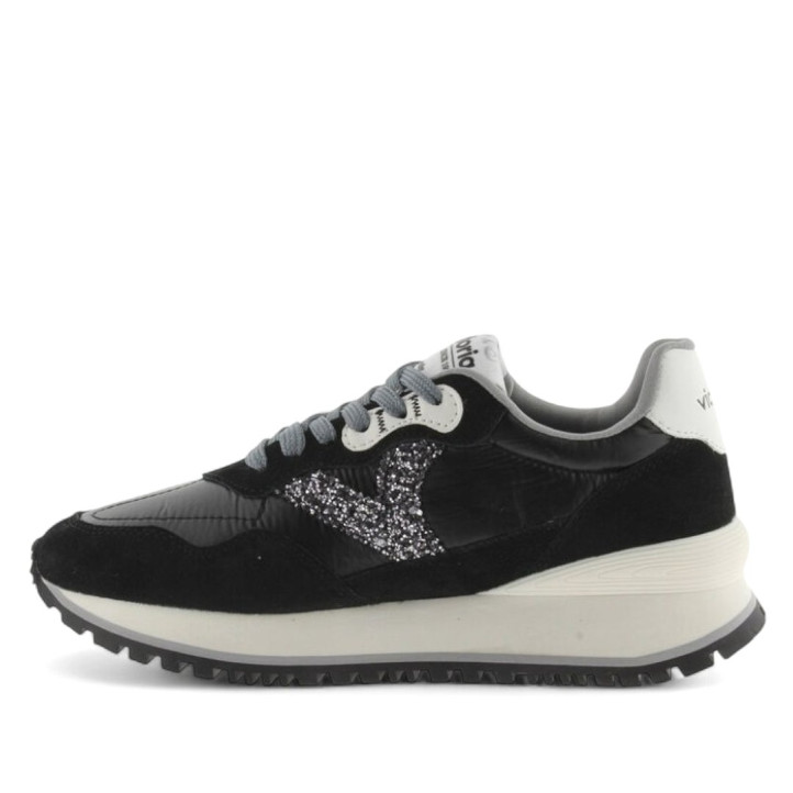 Sabatilles urban Victoria viento metall i glitter negres - Querol online