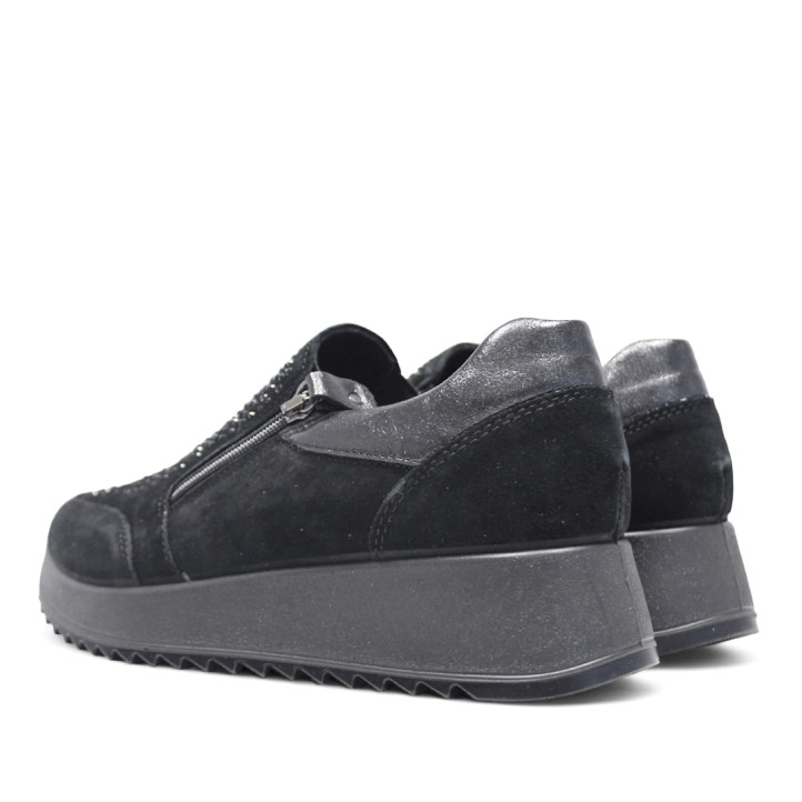 Zapatillas urban Imac negras de ante con brillantes en el empeine y cremallera lateral - Querol online
