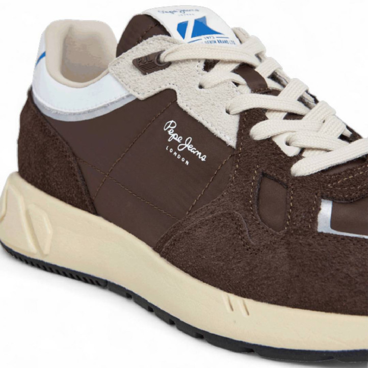Zapatillas deportivas Pepe Jeans marlon vibe marrón chocolate con paneles blancos - Querol online