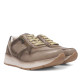 Sabatilles urban Treintas taupe amb acabat brillant i metal·litzat - Querol online