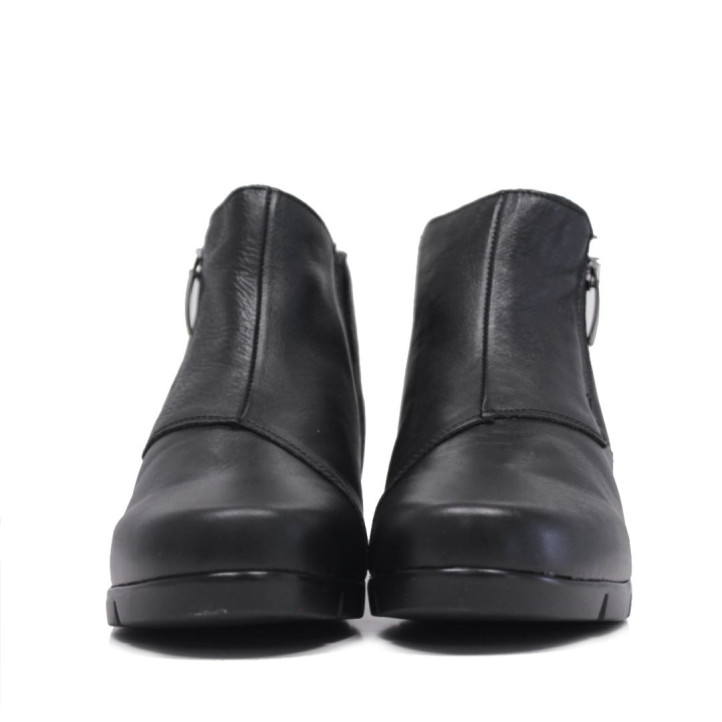 Botines tacón Suite009 negros de piel con paneles cosidos y cremallera lateral - Querol online