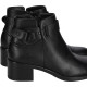 Botines tacón Chika 10 biden 12 negros con hebilla decorativa y tacón medio - Querol online