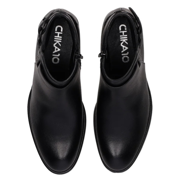 Botines tacón Chika 10 biden 12 negros con hebilla decorativa y tacón medio - Querol online