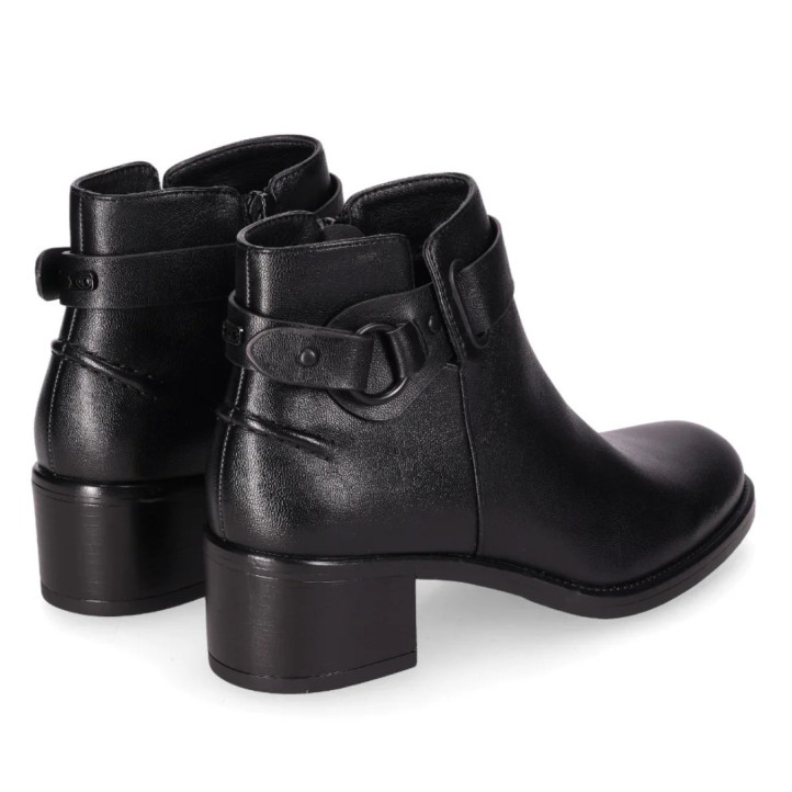 Botines tacón Chika 10 biden 12 negros con hebilla decorativa y tacón medio - Querol online