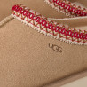 Esclops UGG Tasman II Sand and Dark Cherry