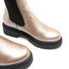 BOTINES DE PIEL METALIZADA PLATINO CON ELÁSTICOS CAMILA PORRONET