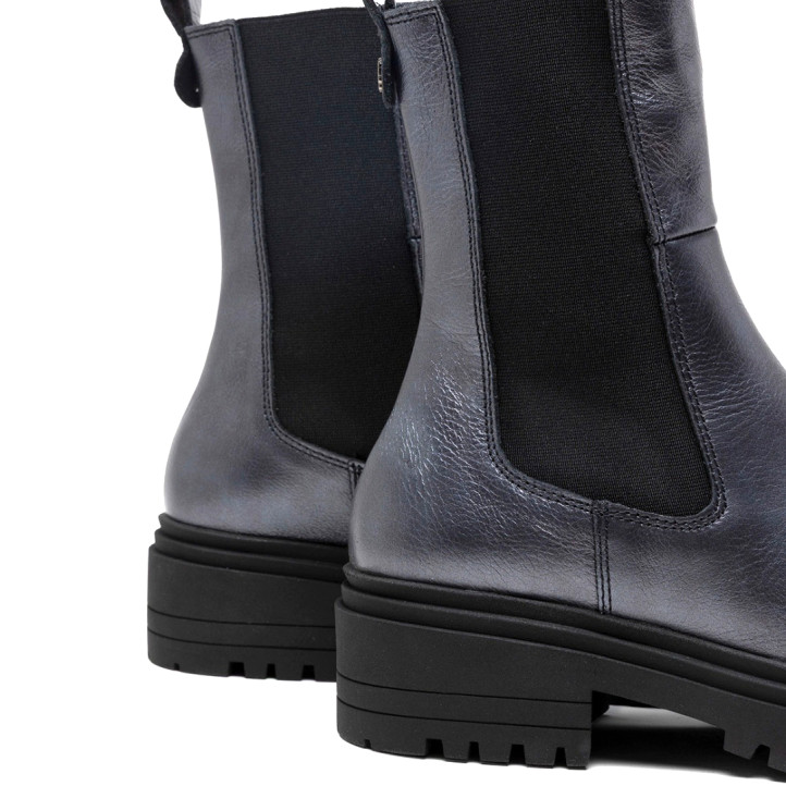 BOTINES DE PIEL METALIZADA MOKA CON ELÁSTICOS CAMILA PORRONET - Querol online